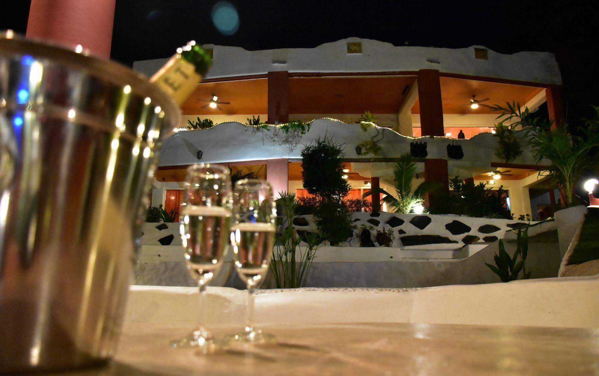 Mirabel Club Resort Джомтьен Экстерьер фото